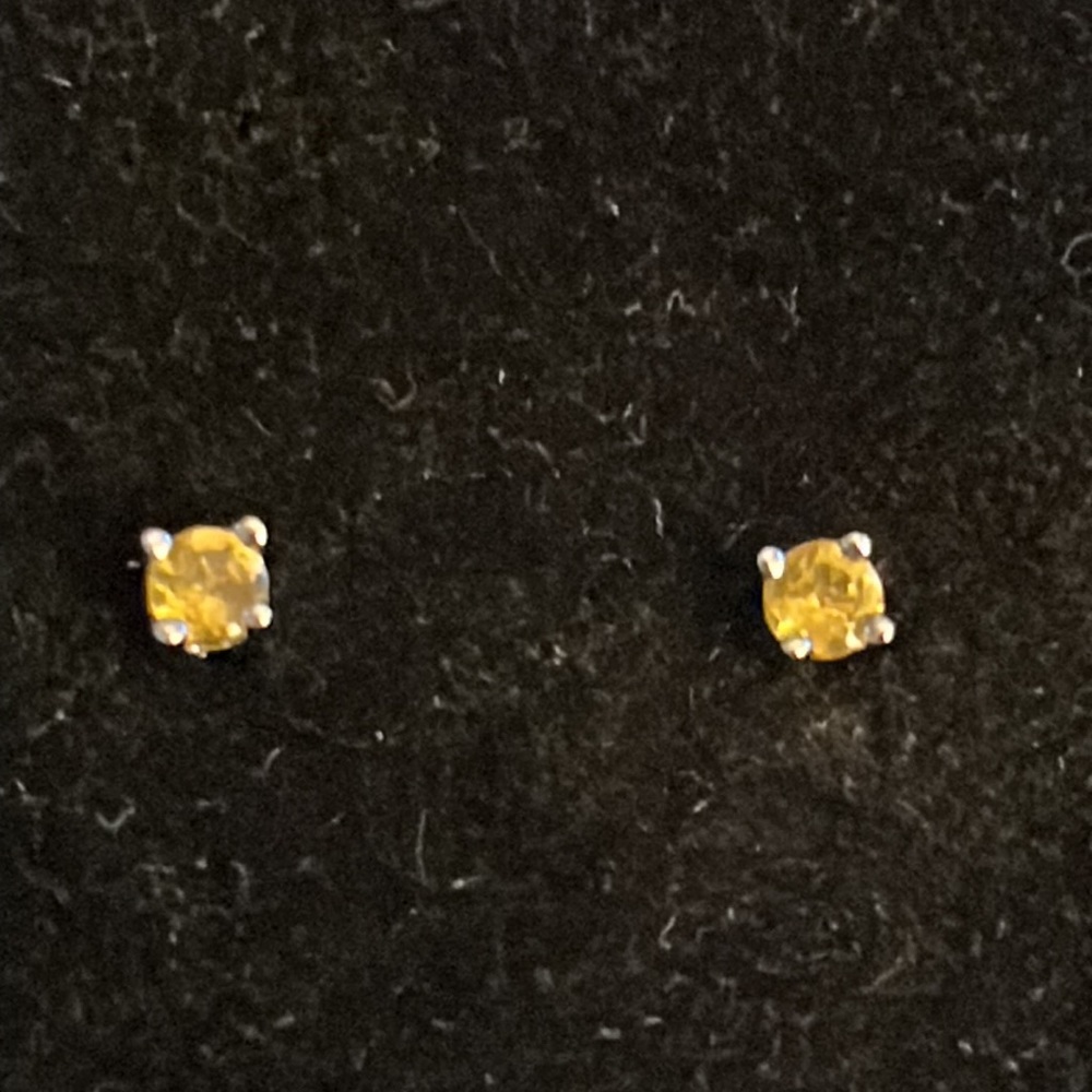 NWOT set of 4 sterling silver CZ Mini stud earrings Clear, pink, blue, & yellow. - Picture 5 of 8